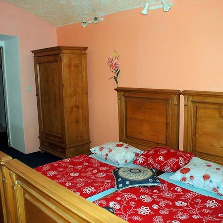Pension Atelier 12 Прага Екстер'єр фото